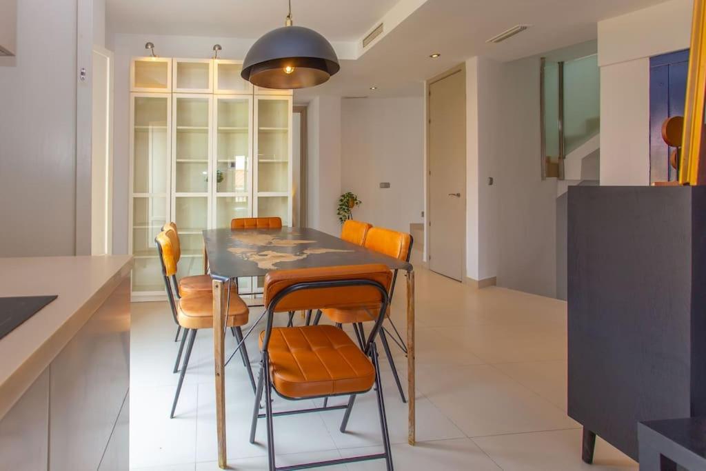 Atico El Arenal Con Parking Apartment เฮเรซ เด ลาฟรอนเตรา ภายนอก รูปภาพ