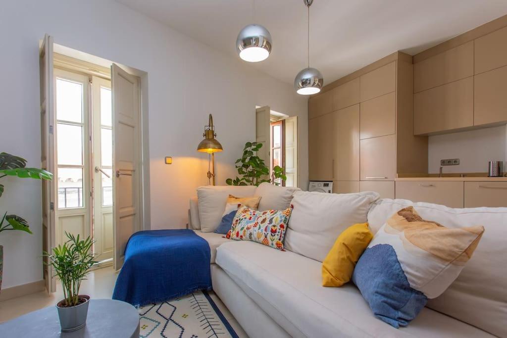Atico El Arenal Con Parking Apartment เฮเรซ เด ลาฟรอนเตรา ภายนอก รูปภาพ